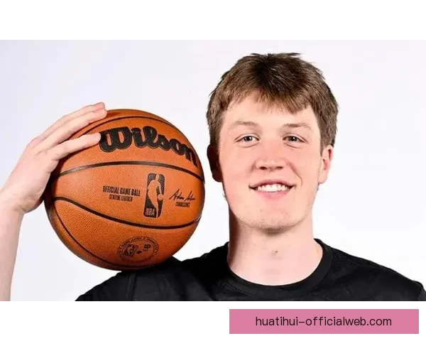 以弗拉格自信砍下51分力争最佳新秀荣誉激励自己再创佳绩